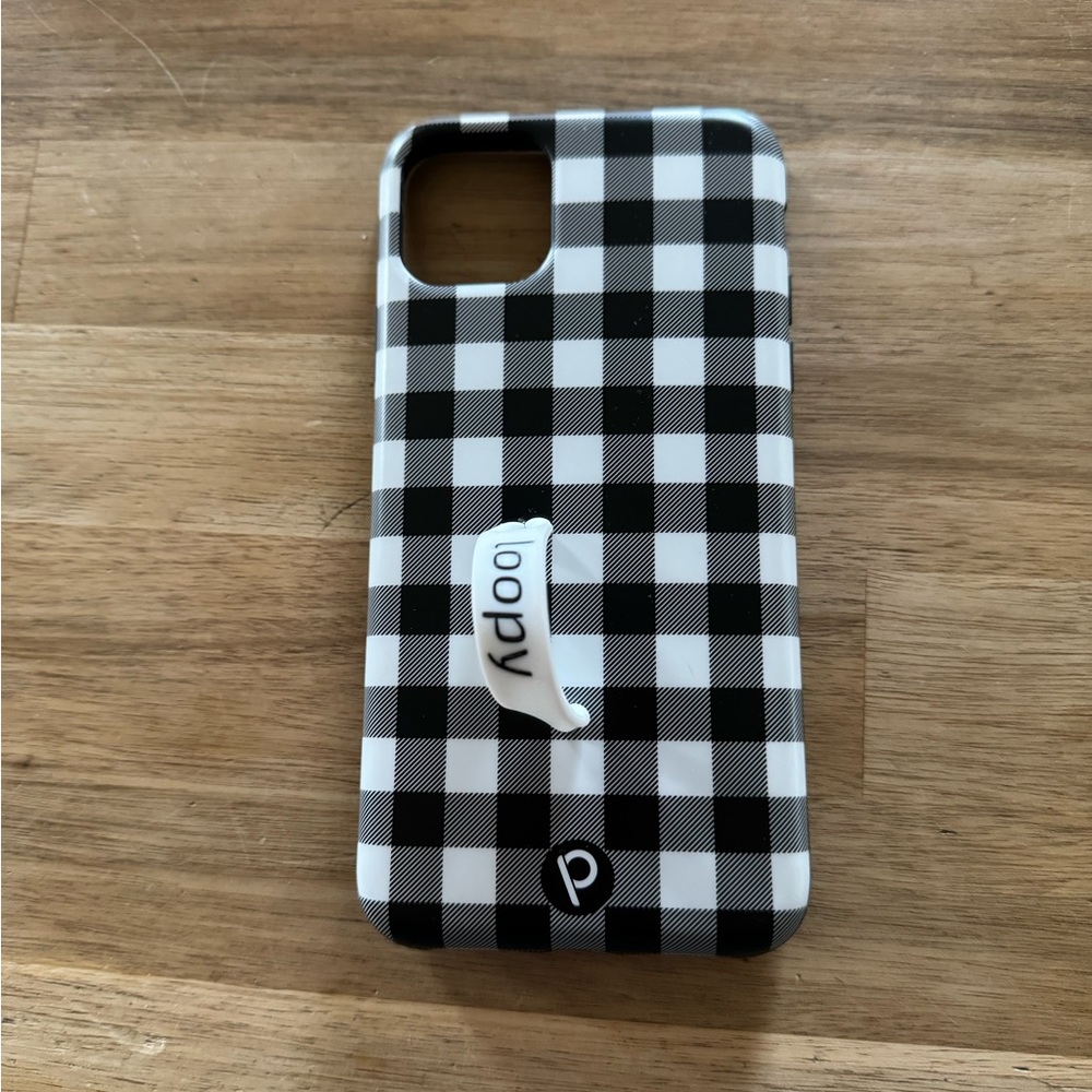 EUC loopy iPhone 11 Pro Max case Plaid